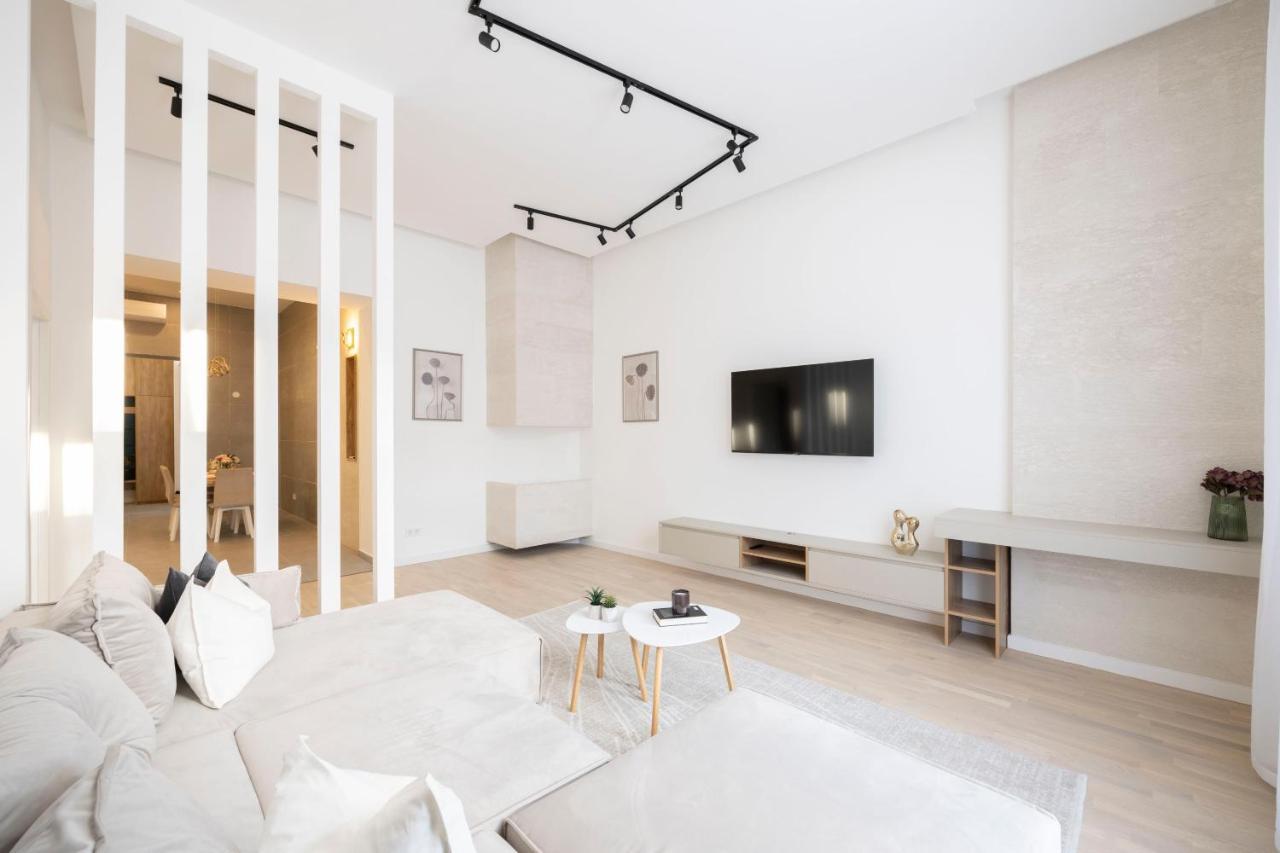 Luxurious & Spacious Central Residence With Balcony Budapest Exterior foto