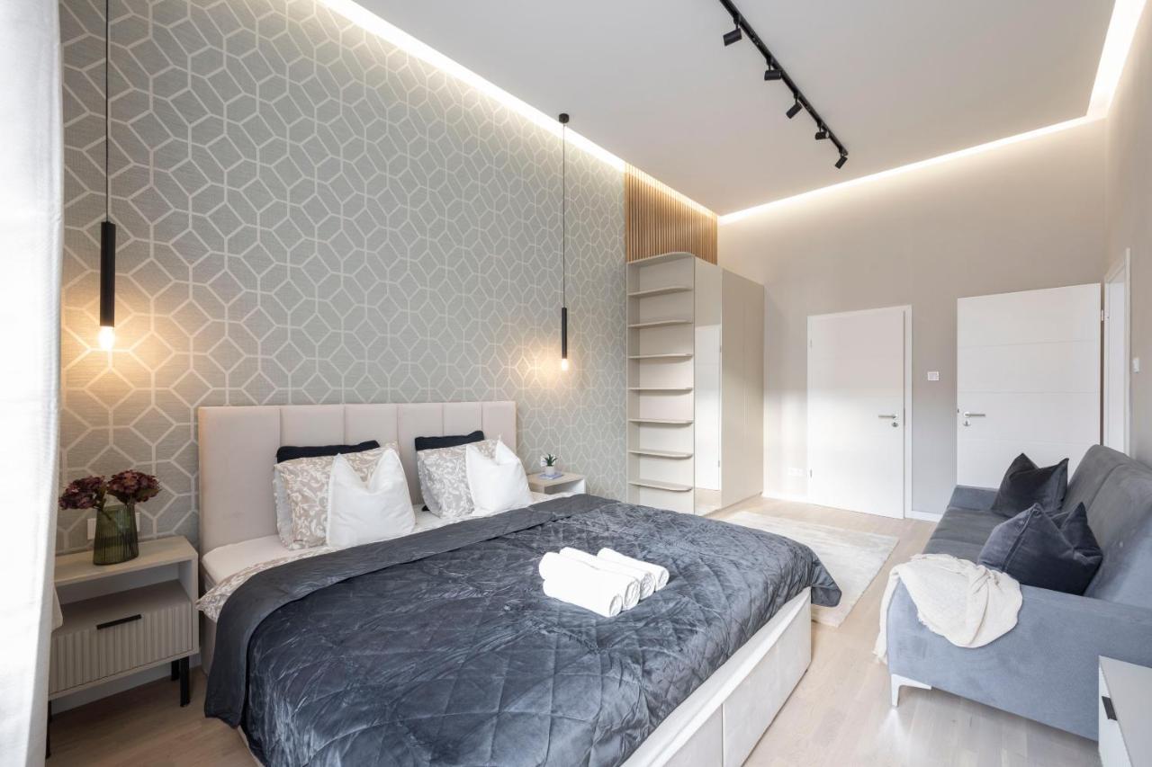 Luxurious & Spacious Central Residence With Balcony Budapest Exterior foto